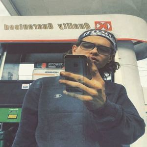 Meet your Posher, Dylan